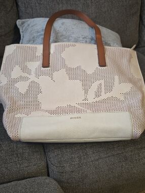 Fossil Madison Shopper's Cream & Brown Perforated Floral Tote